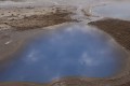 una pozza di acqua calda (80-90C) a Geysir