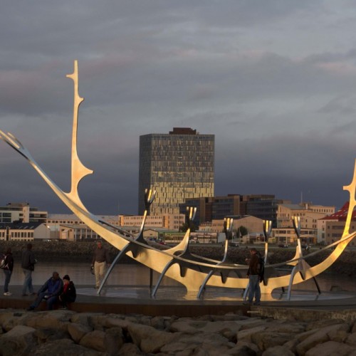 la forchetta di Reikiavik, monumento alle navi vichinghe