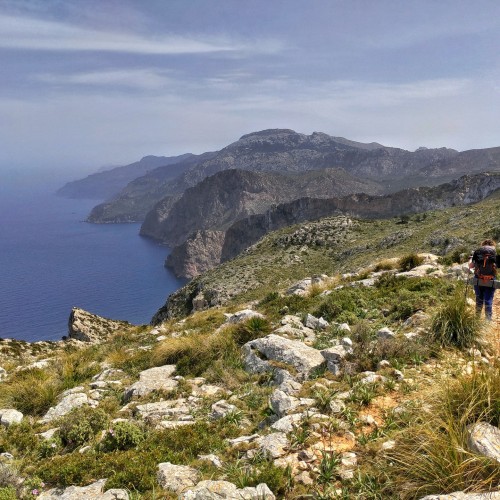 panorama costiero lungo il GR221 - tappa 1