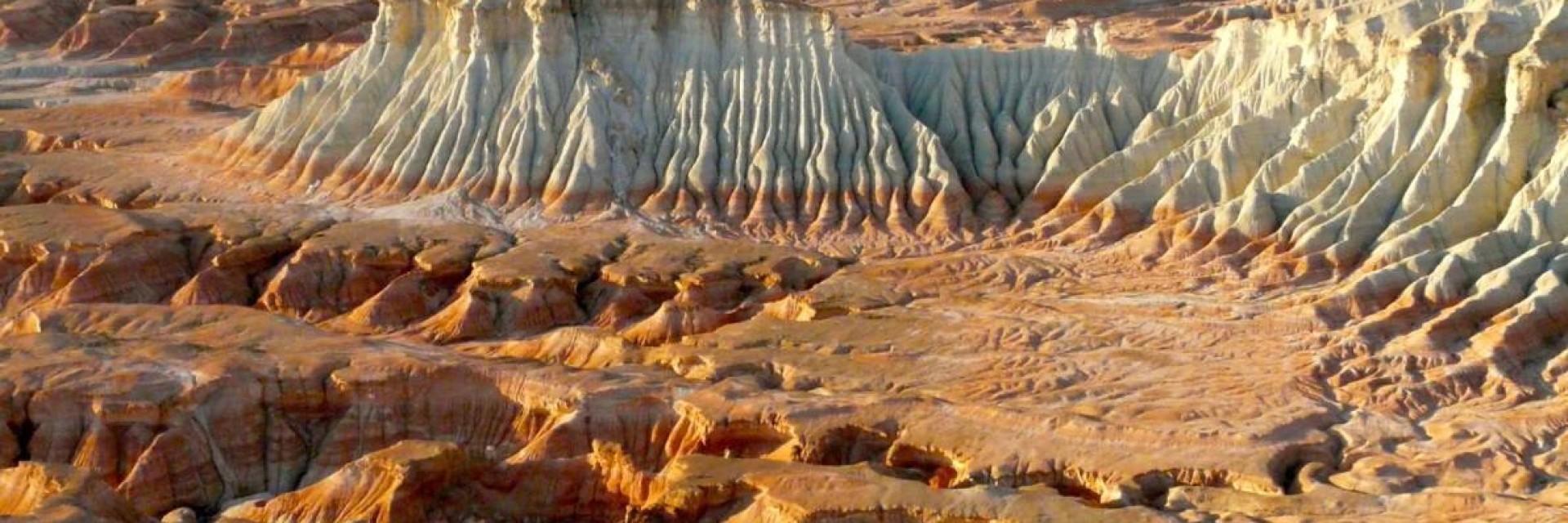 Deserto (Turkmeno)