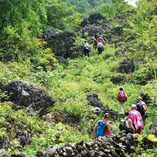 Vietnam trekking